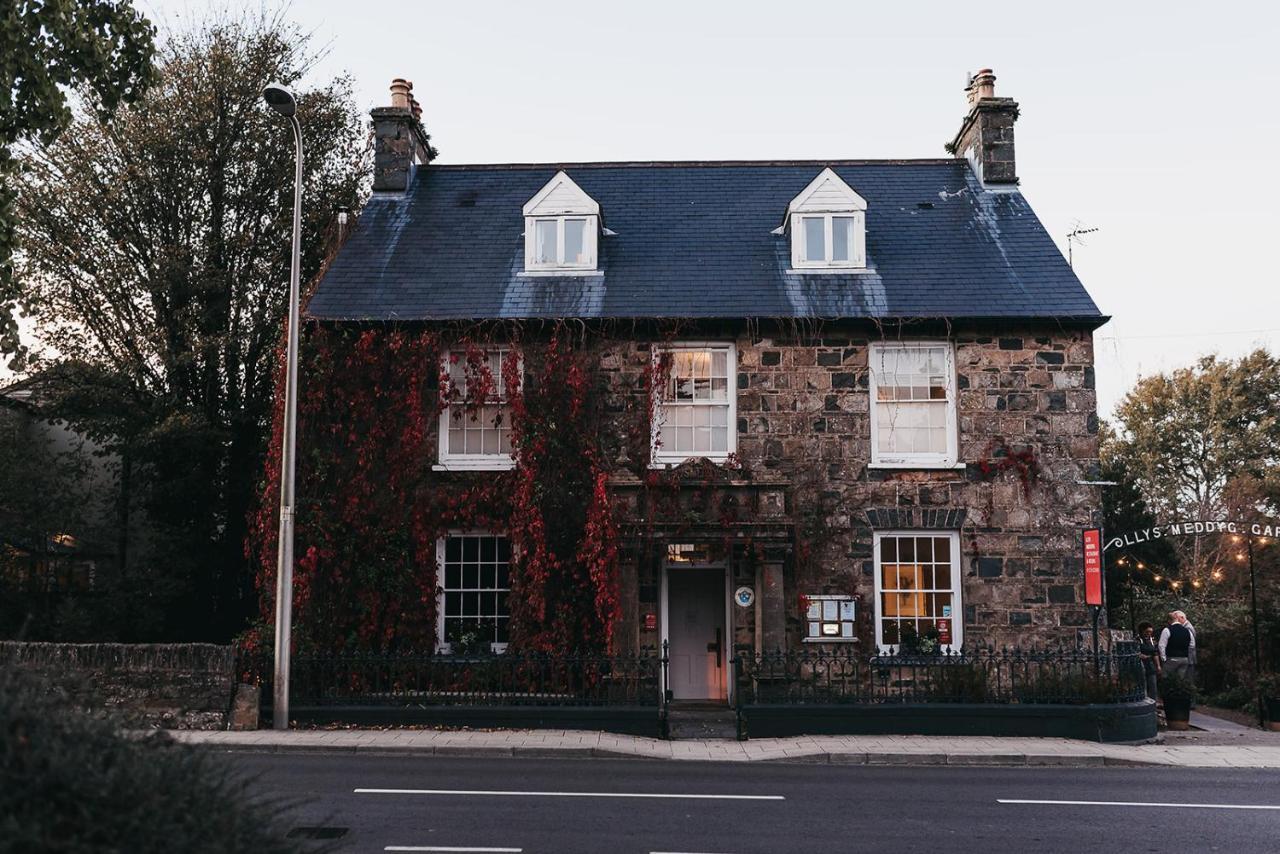 Llys Meddyg Hotel Newport  Exterior photo